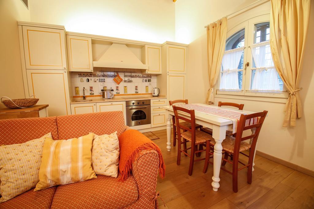 Casa Montecuccoli Montelupo Fiorentino Δωμάτιο φωτογραφία