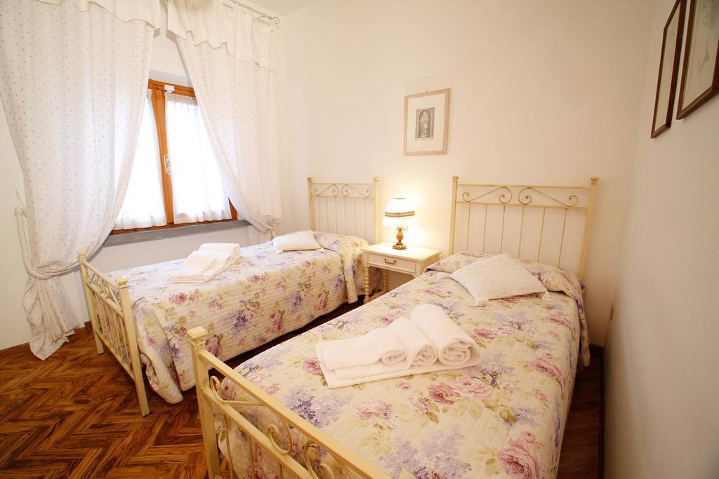 Casa Montecuccoli Montelupo Fiorentino Δωμάτιο φωτογραφία